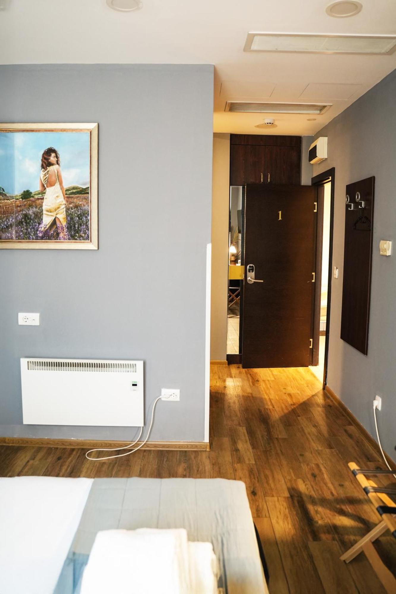 Garni Hotel DUM Belgrad Exterior foto