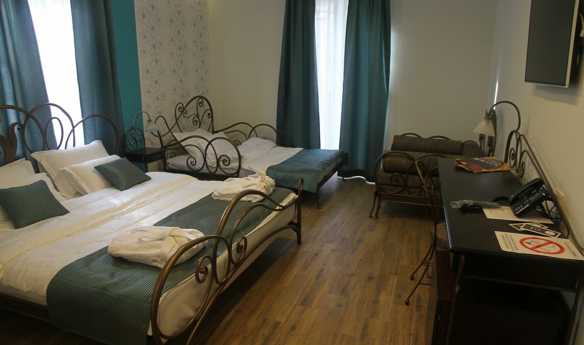 Garni Hotel DUM Belgrad Exterior foto